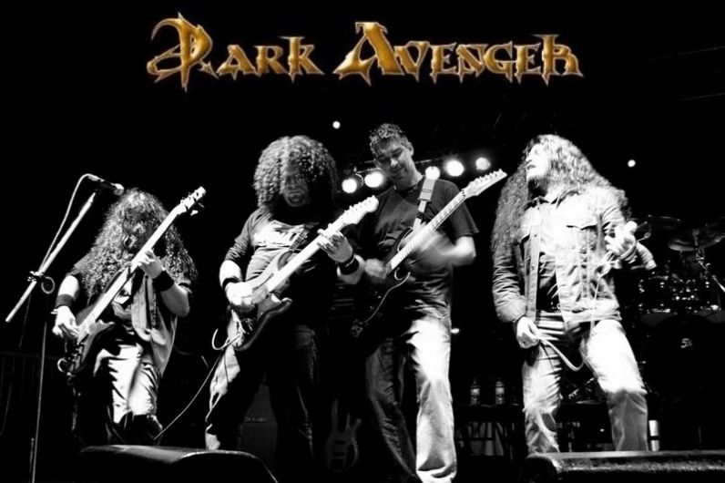 Foto de Dark Avenger