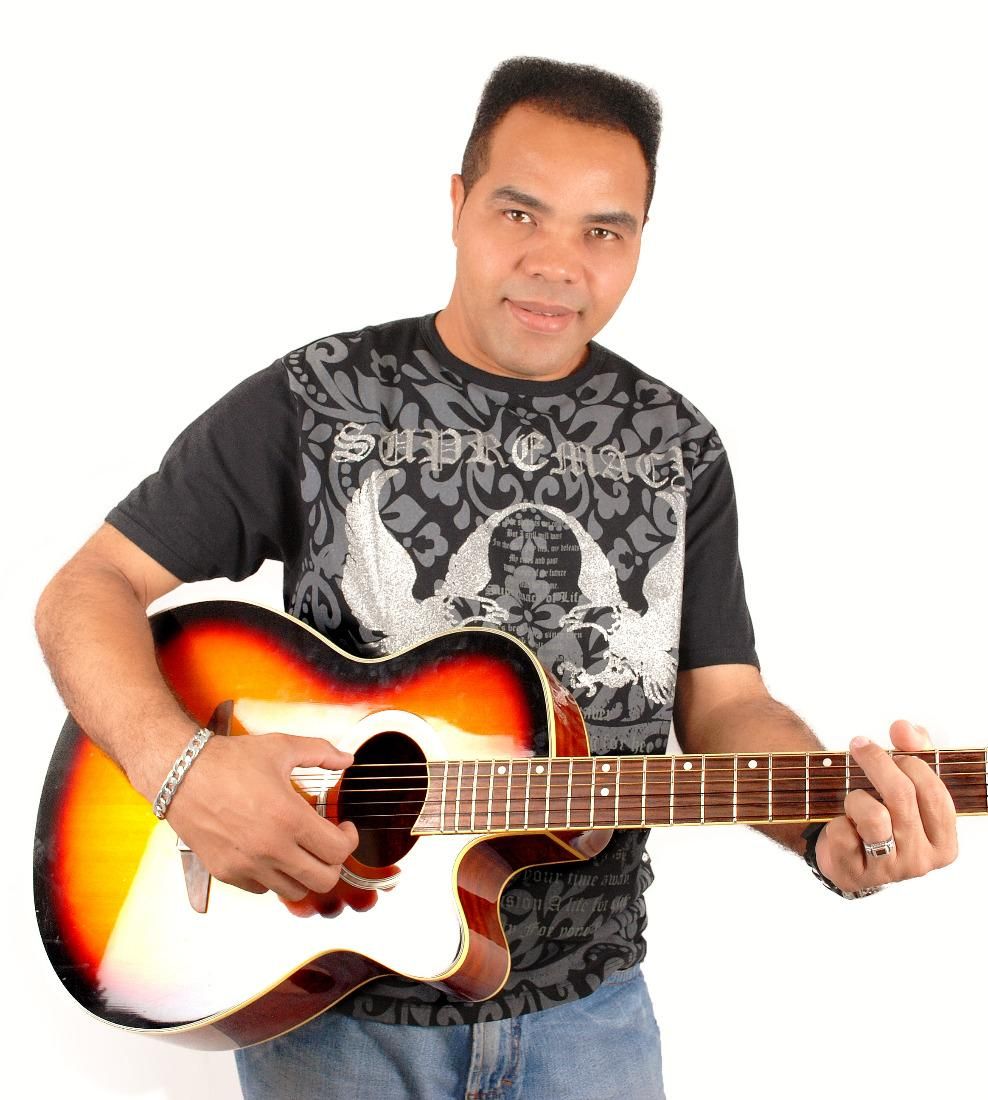 Foto de Paulo Dias o Brega de Ouro do Brasil