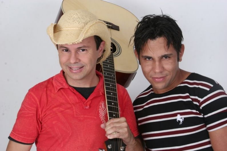 Foto de Juninho e Juliano