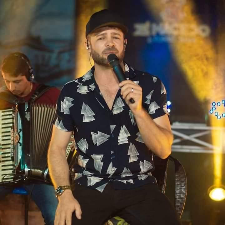 Photo of Zé Macedo e Forró Bom