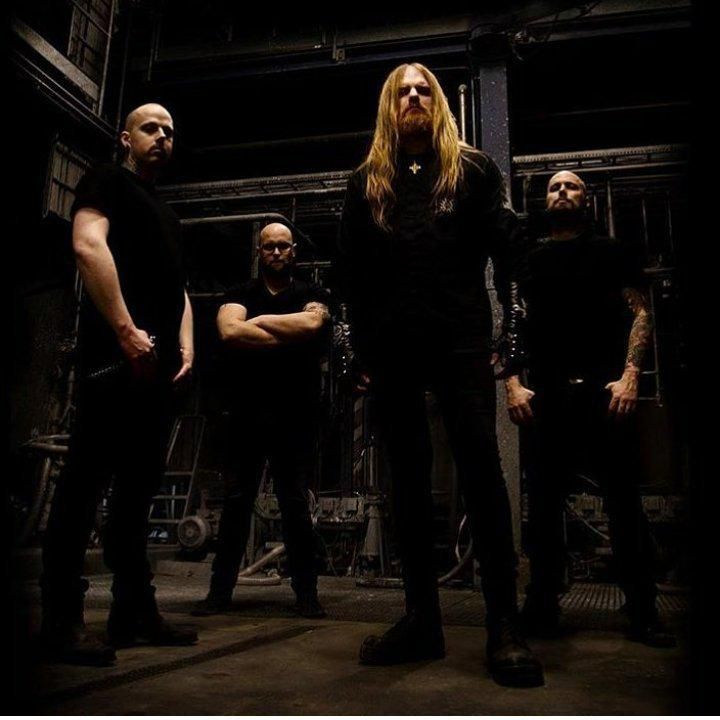 Foto de Crimson Moonlight