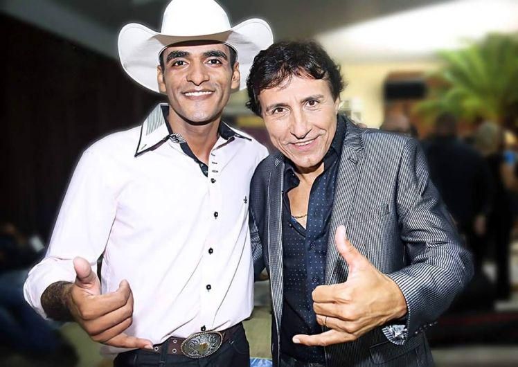 Foto de Dani e Danilo