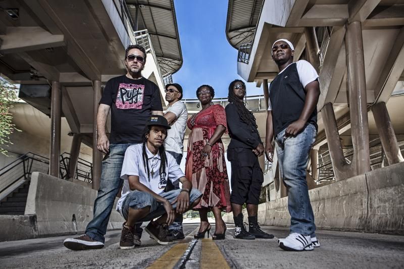 Foto de Motivos Óbvios