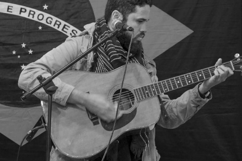 Foto de Ouvir Lucas Lopes