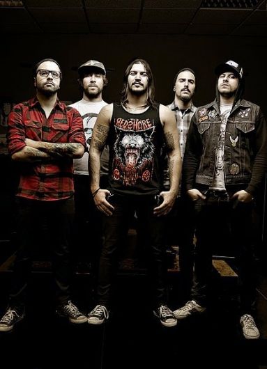 Foto de More Than A Thousand