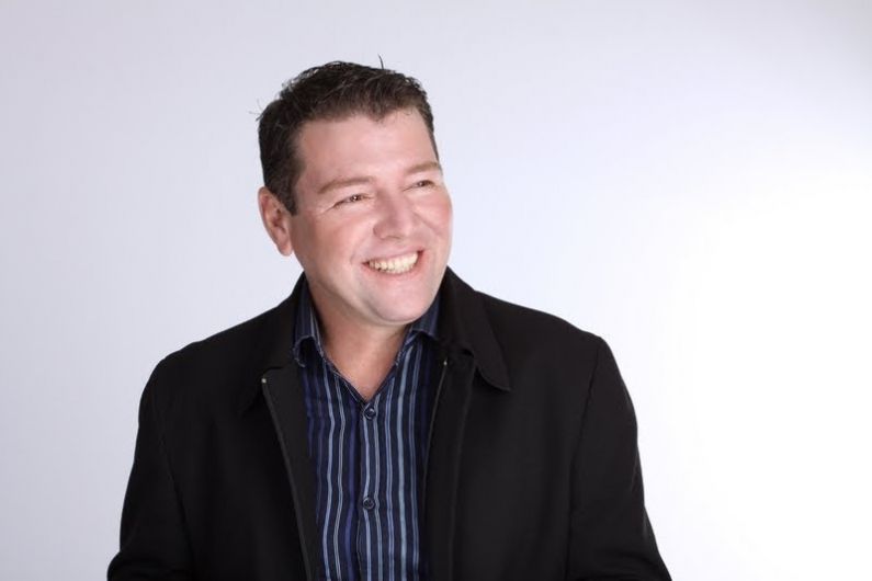 Photo of Paulinho Averça (Cantor Paulinho)