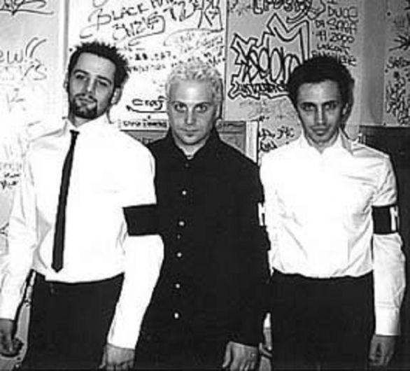 Foto de Mourning Widows