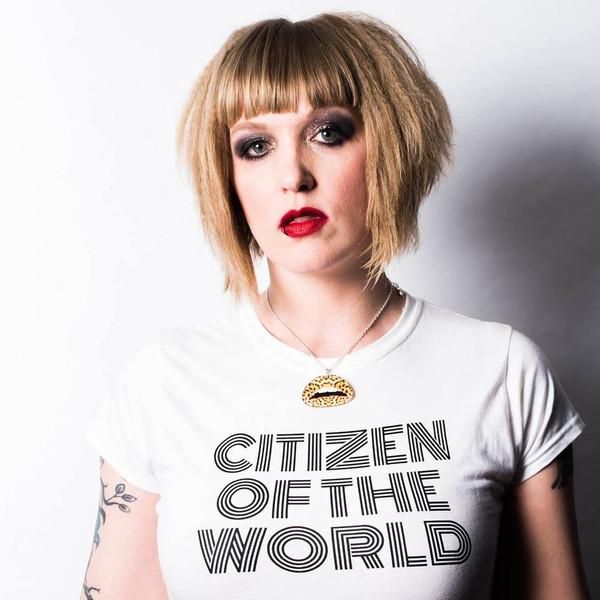 Foto de She Makes War