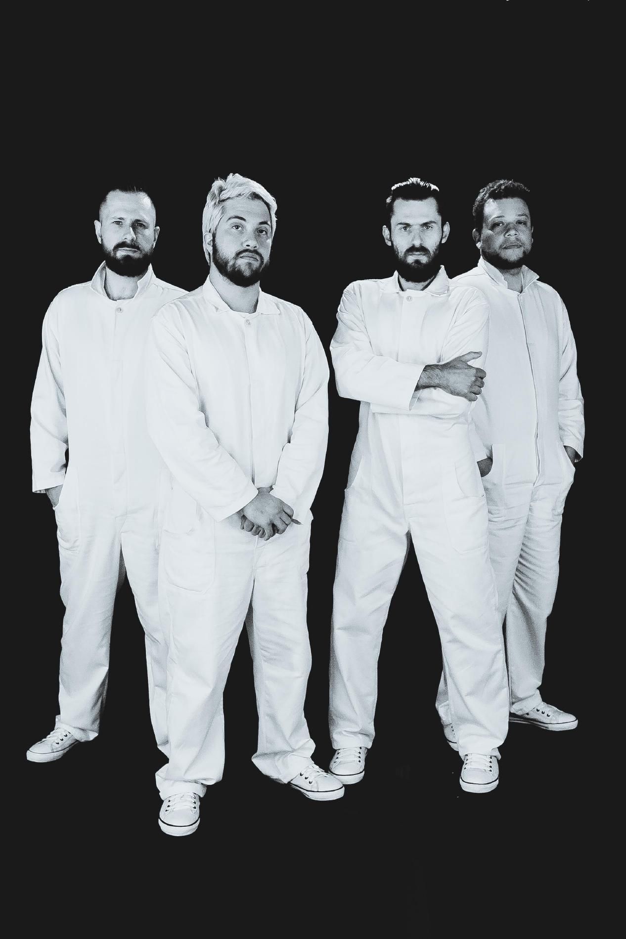 Foto de Black Bell Tone