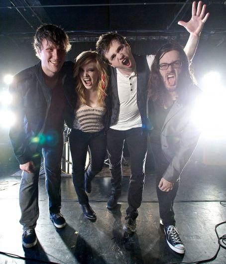 Foto de June Divided