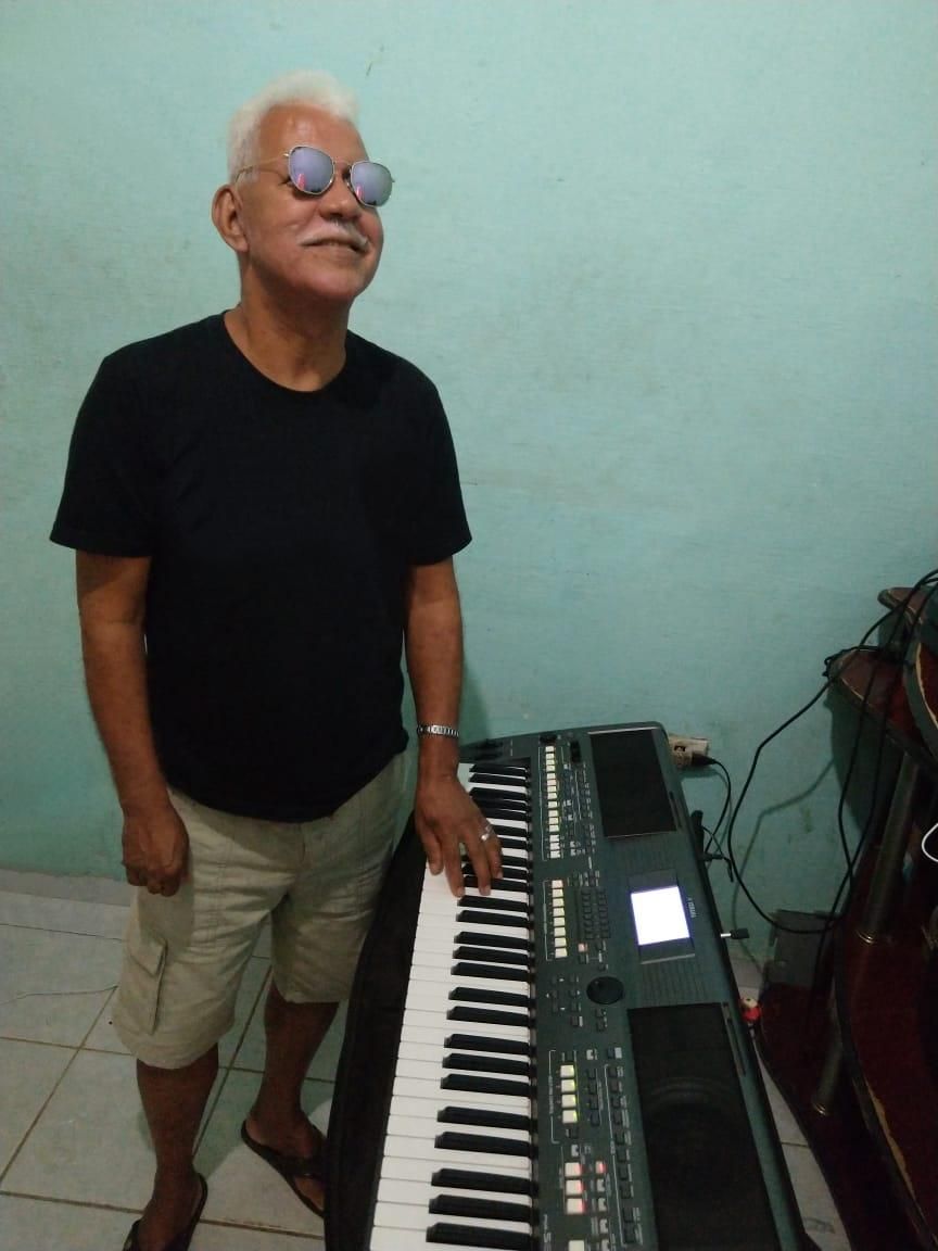 Foto de Brizola Dos Teclados