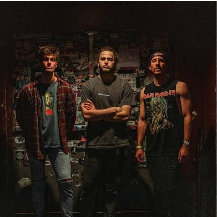 Foto de Life After Youth