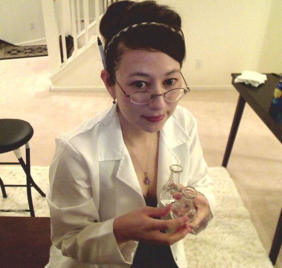 Photo of Laura Shigihara