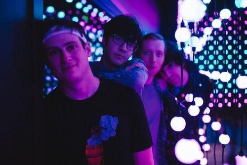 Foto de Car Seat Headrest