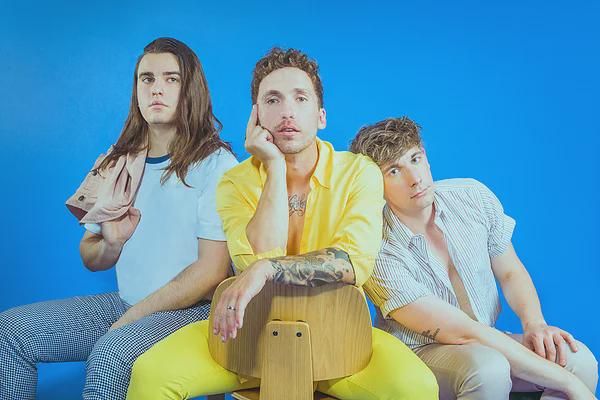 Foto de the Orphan, the Poet