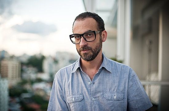 Foto de Lucas Santtana