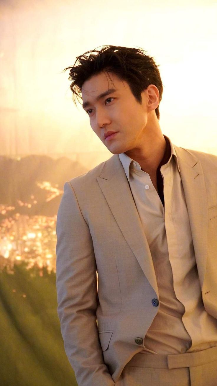 Photo of Siwon (SUPER JUNIOR)