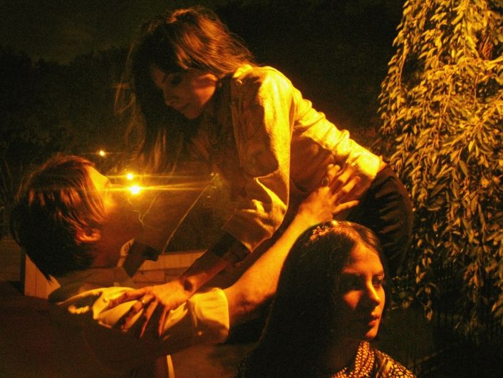 Foto de School of Seven Bells