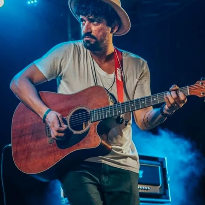 Foto de Douglas Dakombi