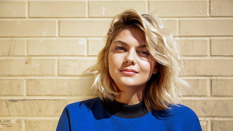 Foto de Louane (FR)