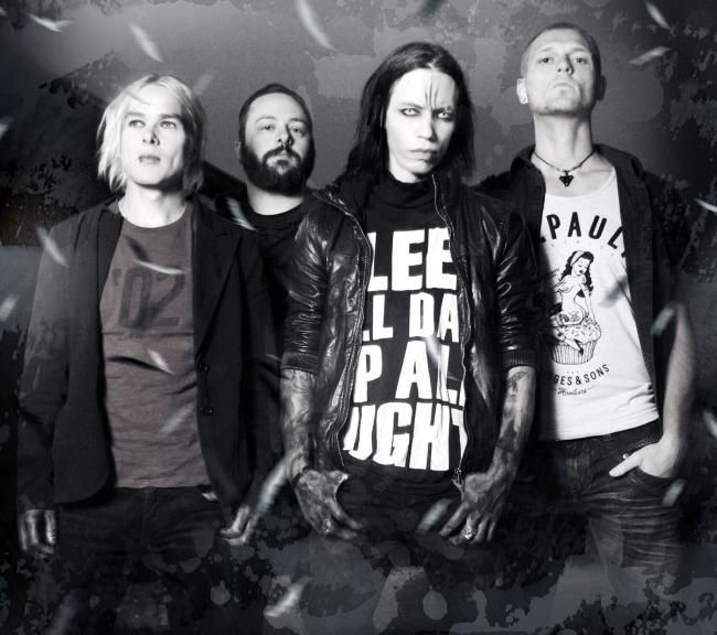 Foto de Eyes Shut Tight