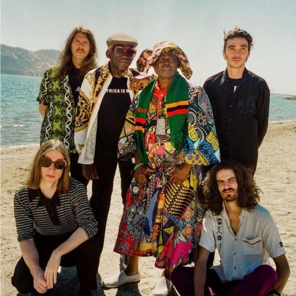 Foto de Witch (We Intend To Cause Havoc)