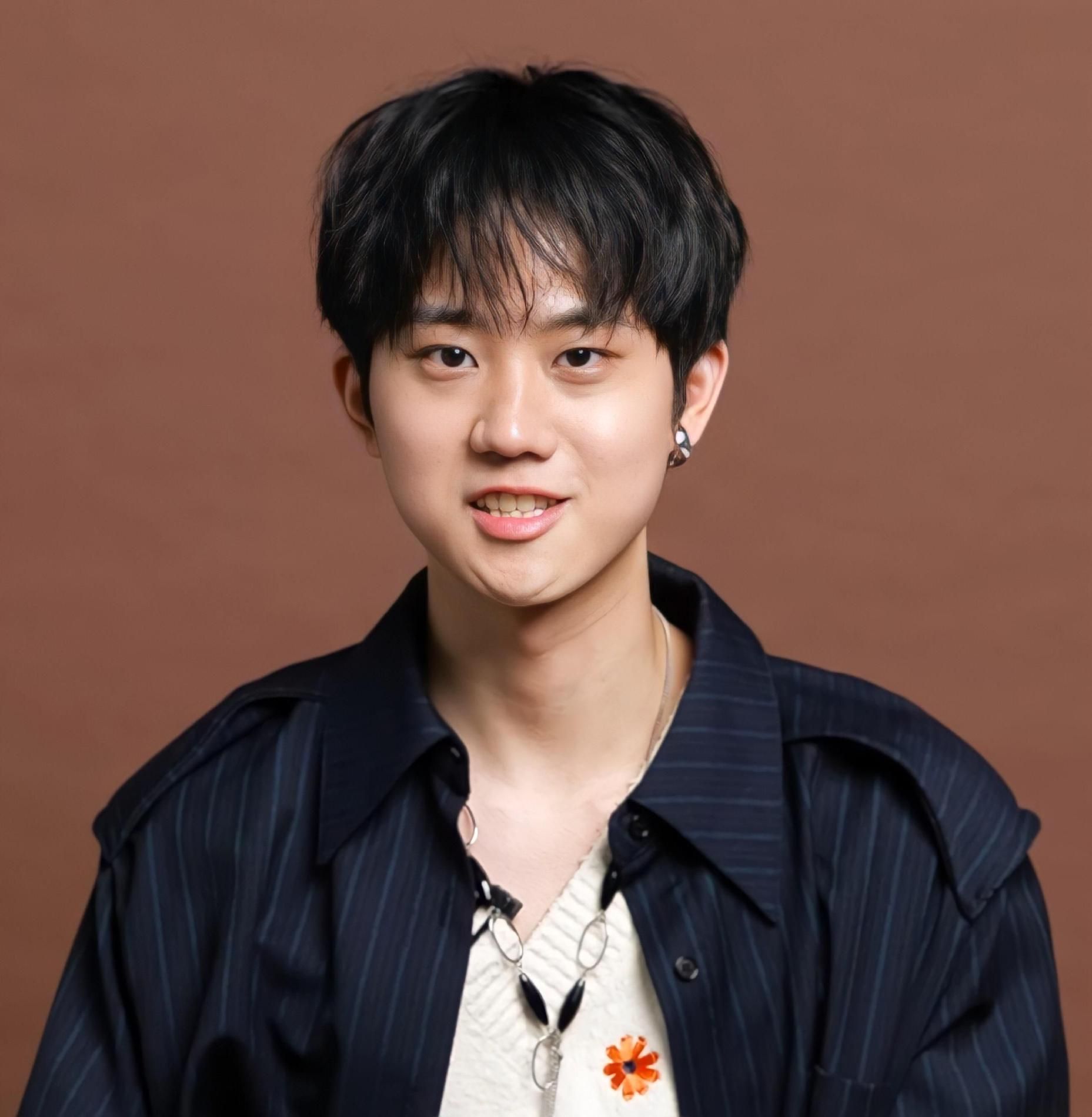 Foto de Ahn Byeong Woong