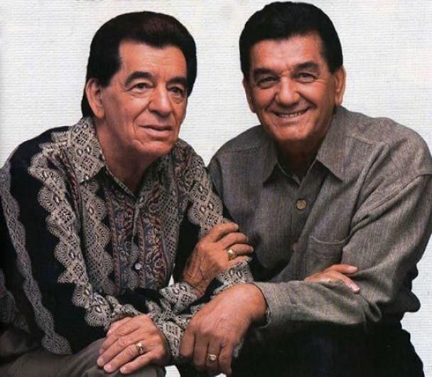 Foto de Craveiro e Cravinho