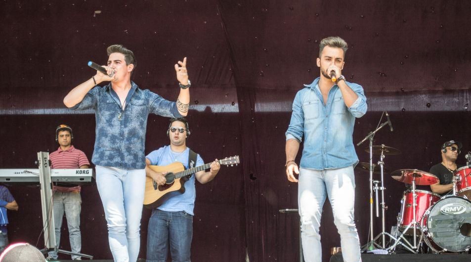 Foto de Victor e Lucca