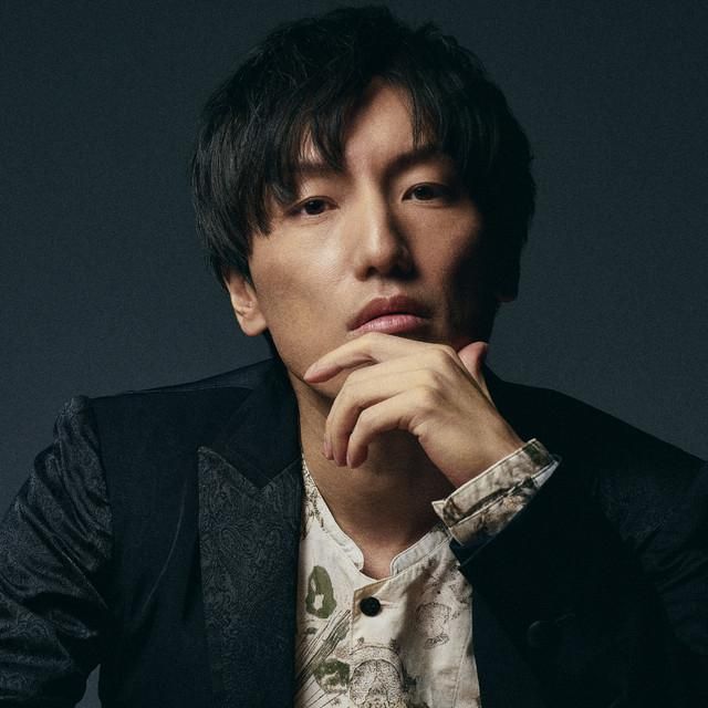 Foto de Sawano Hiroyuki