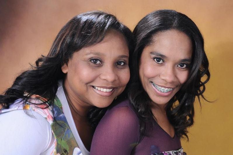 Foto de Izabell e Nilda Rissan