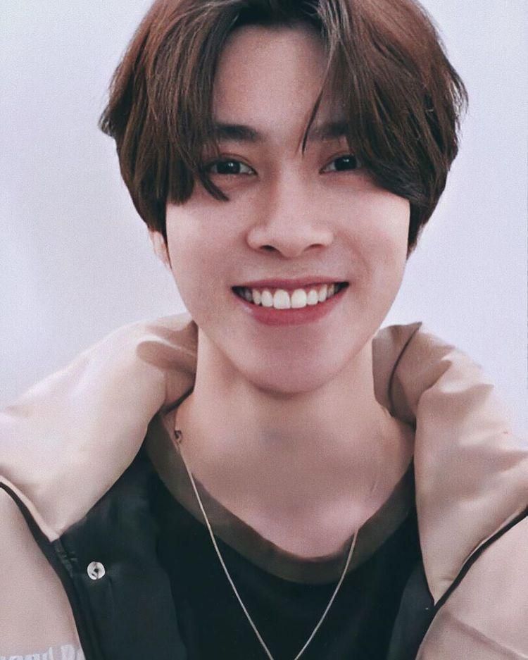 Photo of Hendery (NCT)