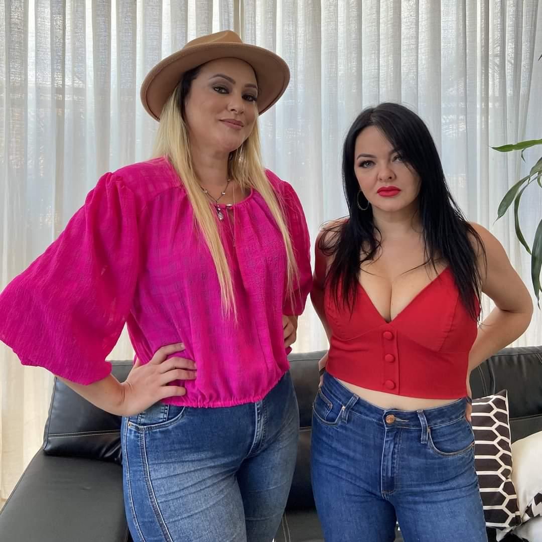 Foto de Patrícia e Adriana