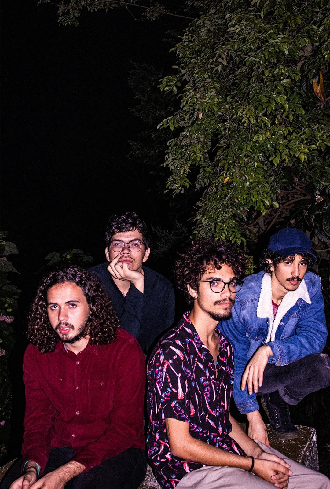 Foto de Yuri e Os Terráqueos