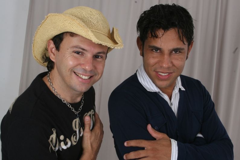 Foto de Juninho e Juliano