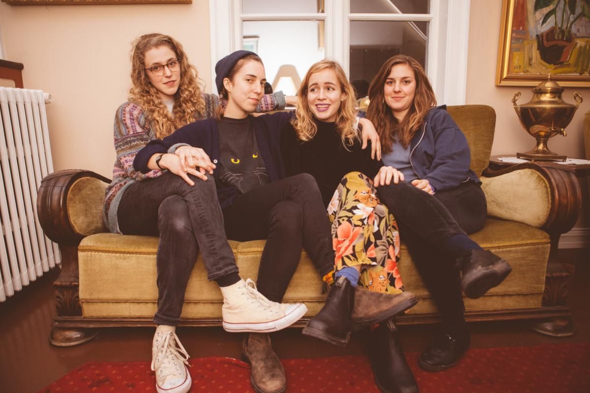 Foto de Chastity Belt