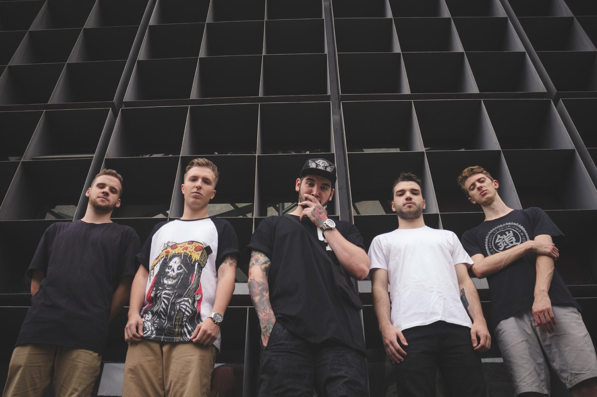 Foto de Crowning Animals