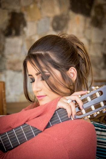 Photo of Jéssica Barros