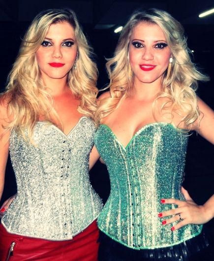 Foto de Thayná e Thaynara