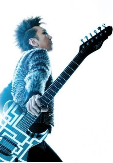 Foto de Tomoyasu Hotei