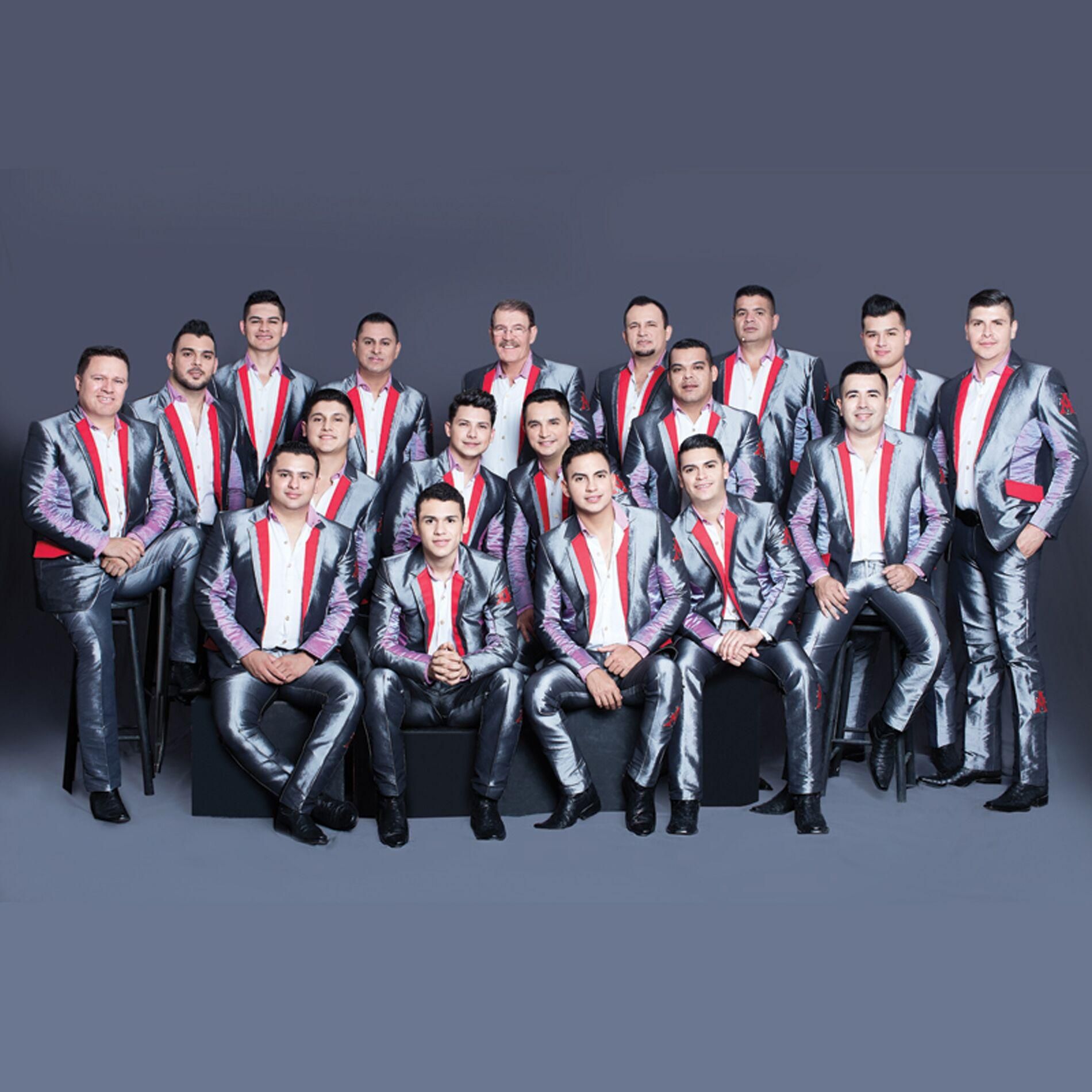 Photo of La Arrolladora Banda El Limón De René Camacho