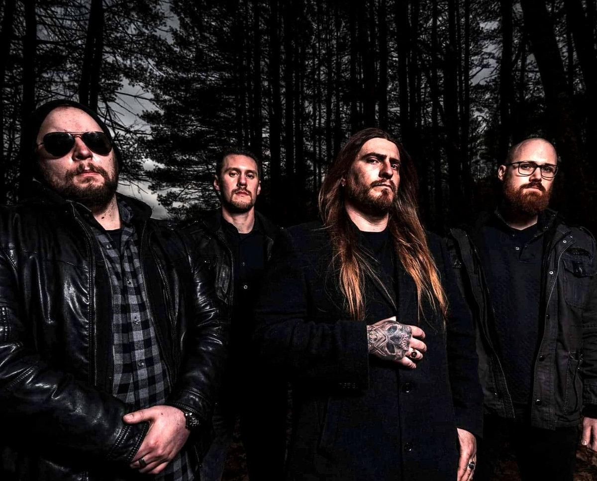 Foto de Fires in the Distance