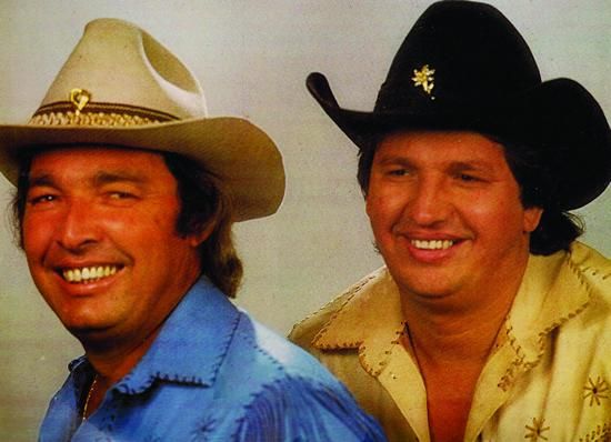 Foto de Camões e Camargo