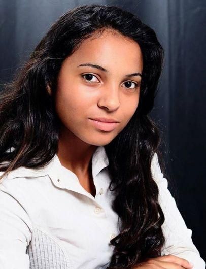 Photo of Helen Almeida