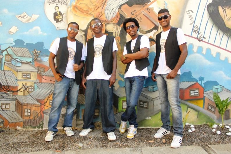 Foto de Grupo Vocal Negros & Vozes