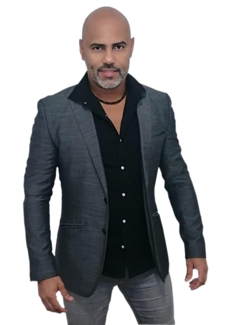 Photo of Almir Moreno