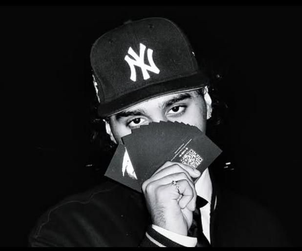 Foto de Ouroboros900