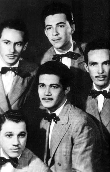 Foto de Garotos da Lua