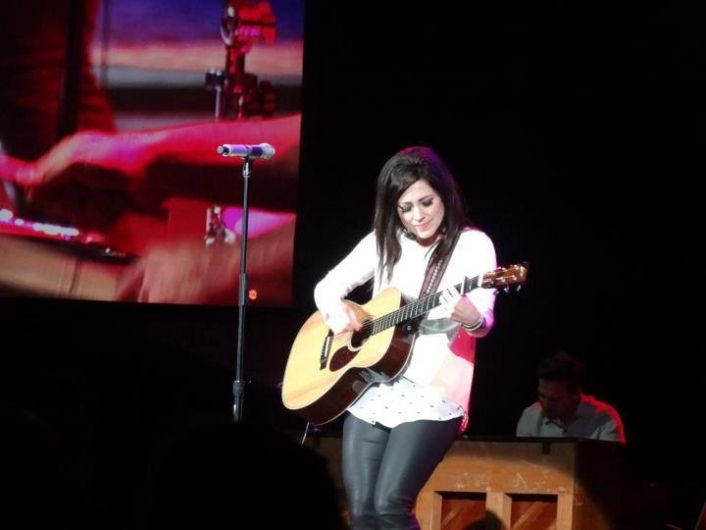 Photo of Kari Jobe