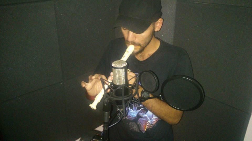 Foto de With Faces In Fire